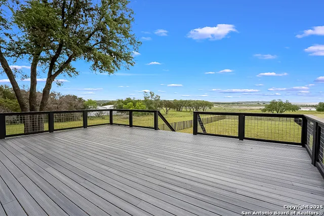 707 Park Shores Canyon Lake, TX 78133