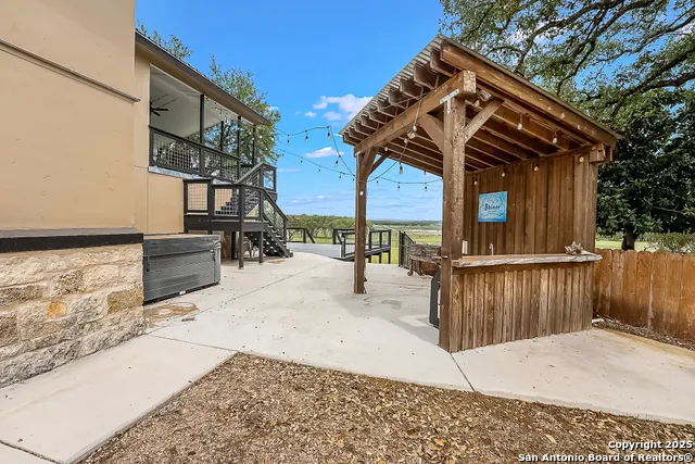 707 Park Shores Canyon Lake, TX 78133