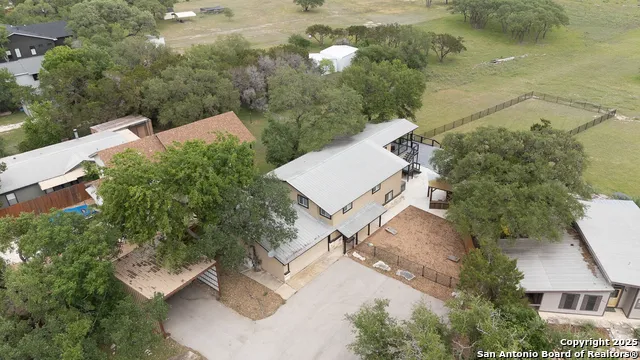 707 Park Shores Canyon Lake, TX 78133