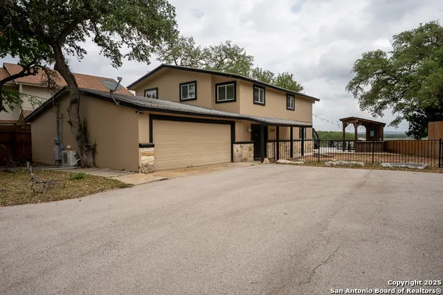 707 Park Shores Canyon Lake, TX 78133