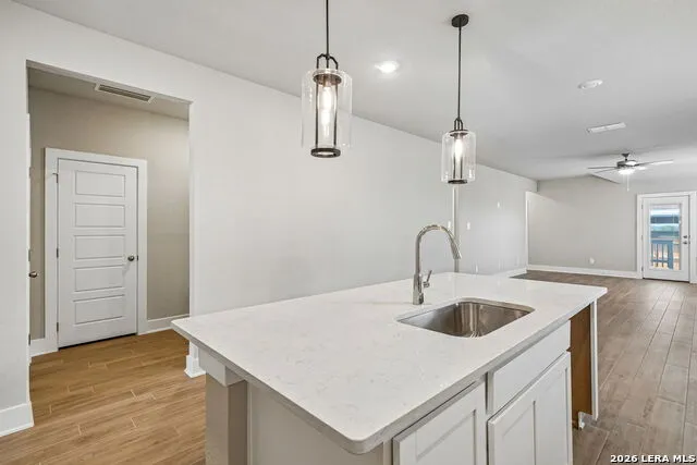 5424 Wrangler Way Marion, TX 78124