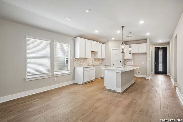 5424 Wrangler Way Marion, TX 78124