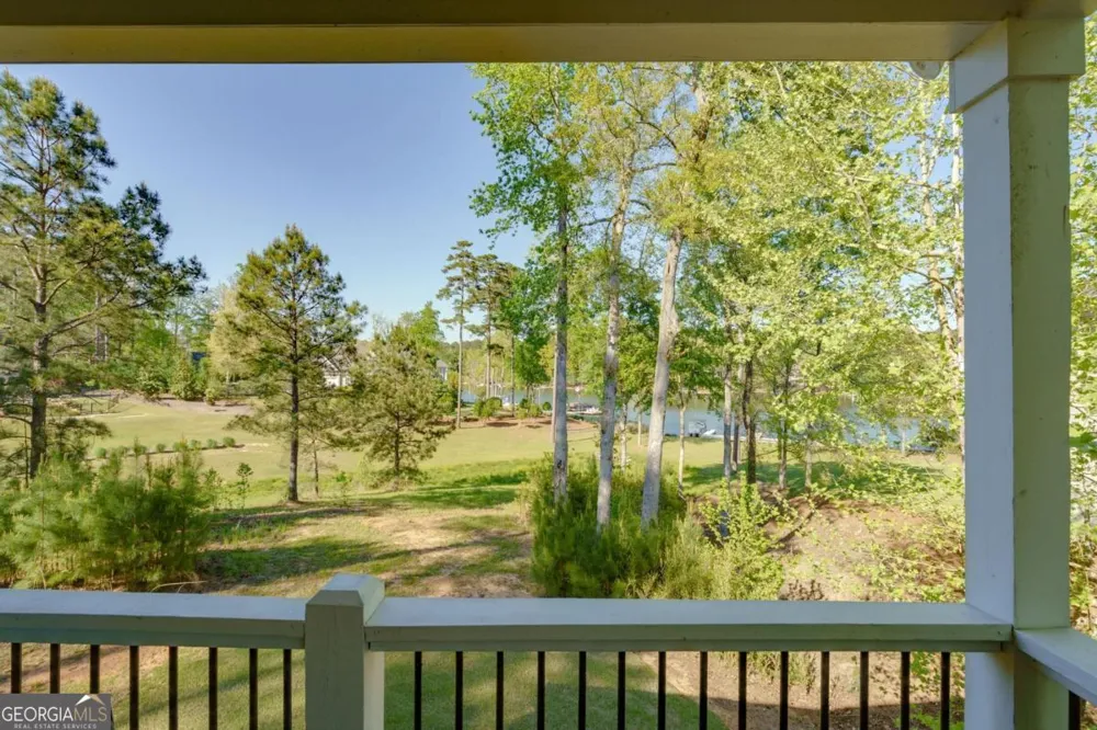 1080 Glen Eagle DR Greensboro, GA 30642