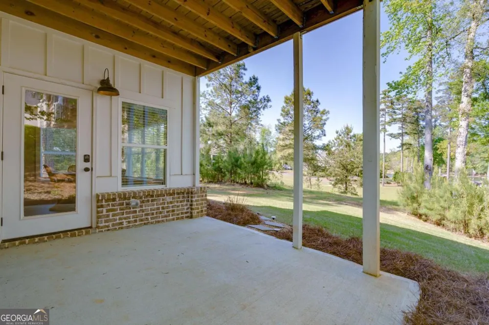 1080 Glen Eagle DR Greensboro, GA 30642