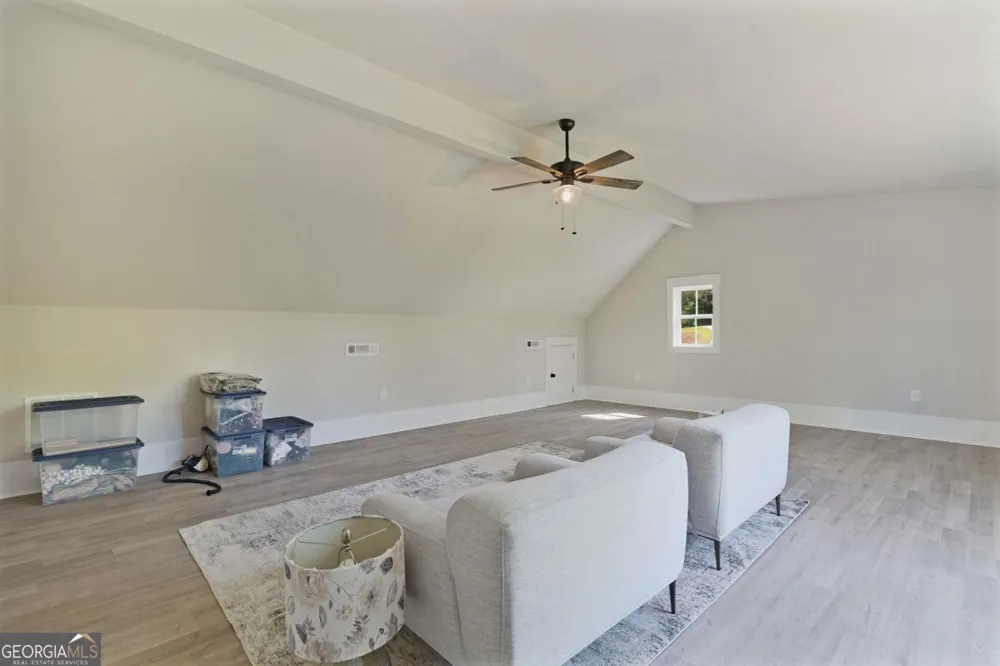 1080 Glen Eagle DR Greensboro, GA 30642