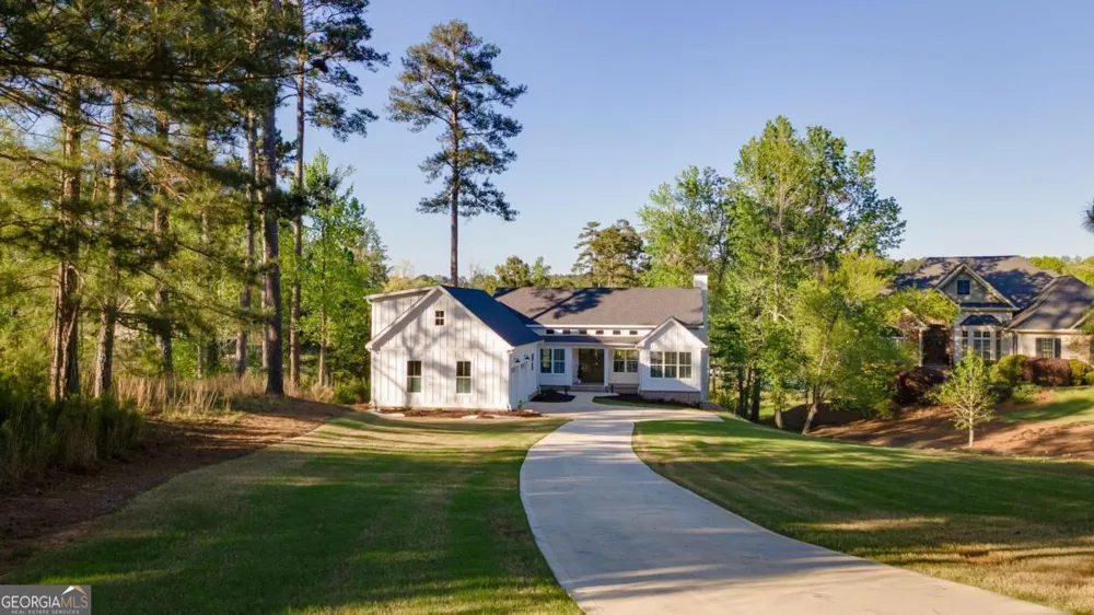 1080 Glen Eagle DR Greensboro, GA 30642