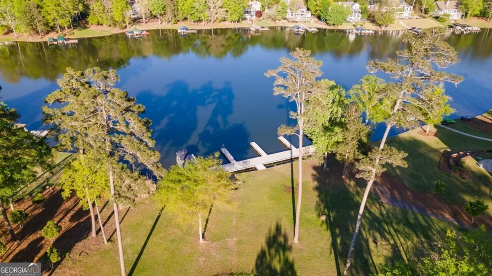 1080 Glen Eagle DR Greensboro, GA 30642
