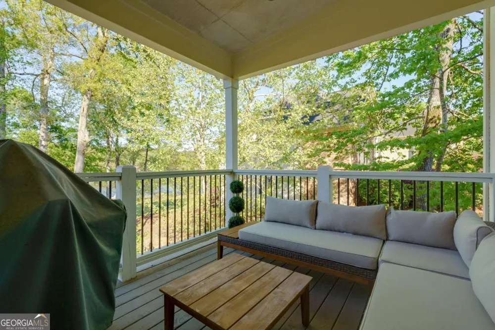 1080 Glen Eagle DR Greensboro, GA 30642