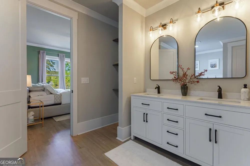 1080 Glen Eagle DR Greensboro, GA 30642