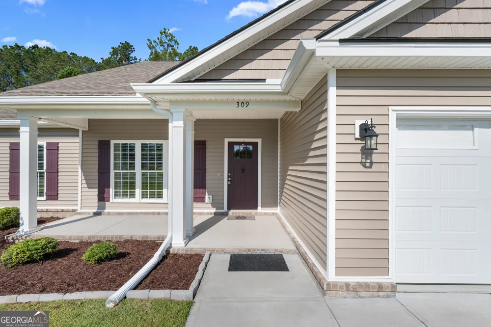 309 Tallulah BND Ellabell, GA 31308