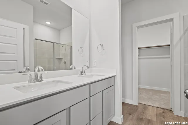 5611 Franklin Hills Von Ormy, TX 78073
