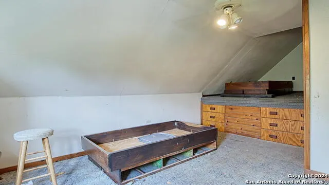 1510 C St Floresville, TX 78114