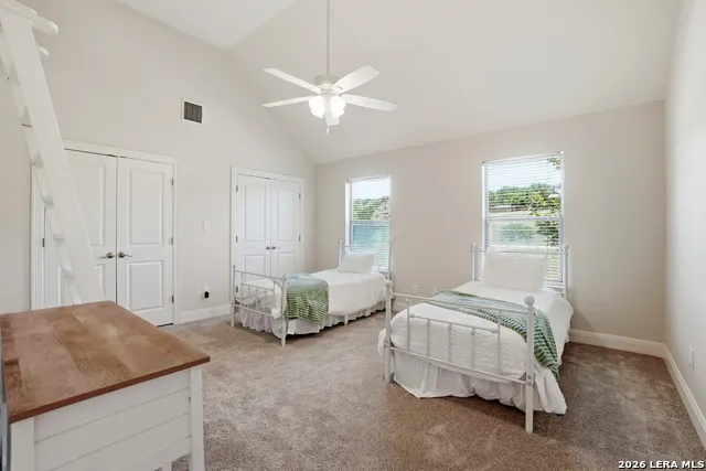 8 WALNUT GROVE RD Boerne, TX 78006