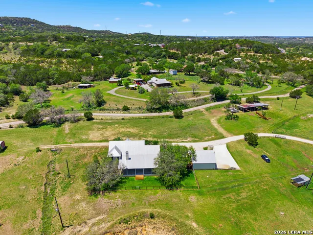 8 WALNUT GROVE RD Boerne, TX 78006