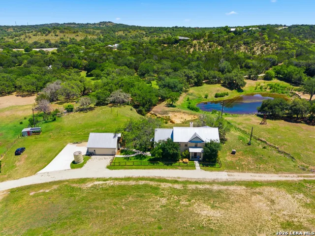 8 WALNUT GROVE RD Boerne, TX 78006