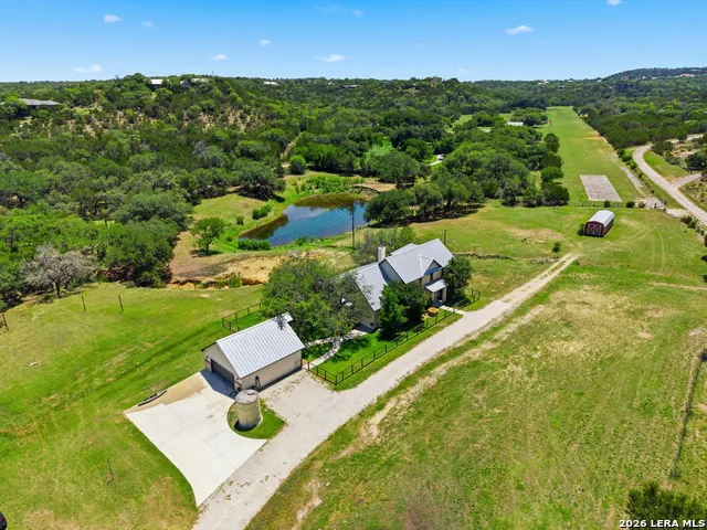 8 WALNUT GROVE RD Boerne, TX 78006