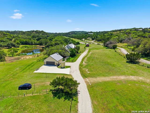 8 WALNUT GROVE RD Boerne, TX 78006