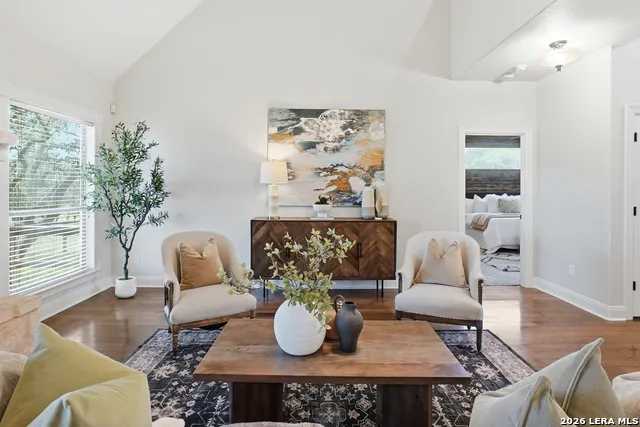 8 WALNUT GROVE RD Boerne, TX 78006