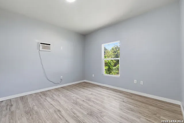 146 ISABEL ST San Antonio, TX 78210