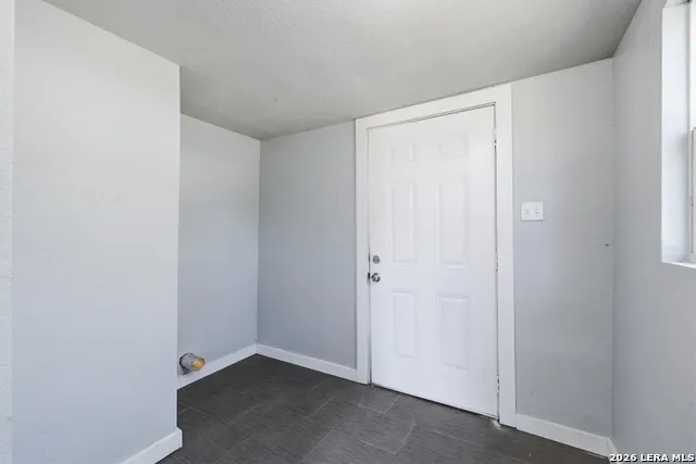 146 ISABEL ST San Antonio, TX 78210