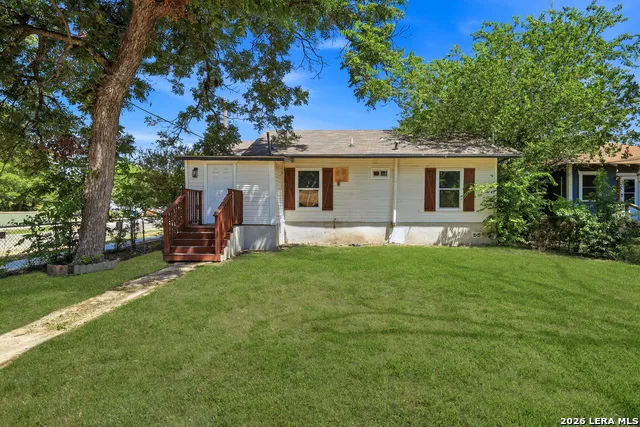 146 ISABEL ST San Antonio, TX 78210