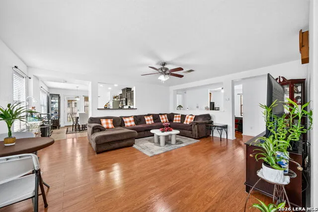 4403 Ivan Dr San Antonio, TX 78244