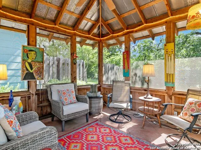 131 Bess St. Boerne, TX 78006