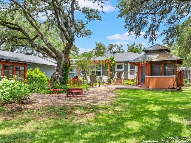 131 Bess St. Boerne, TX 78006