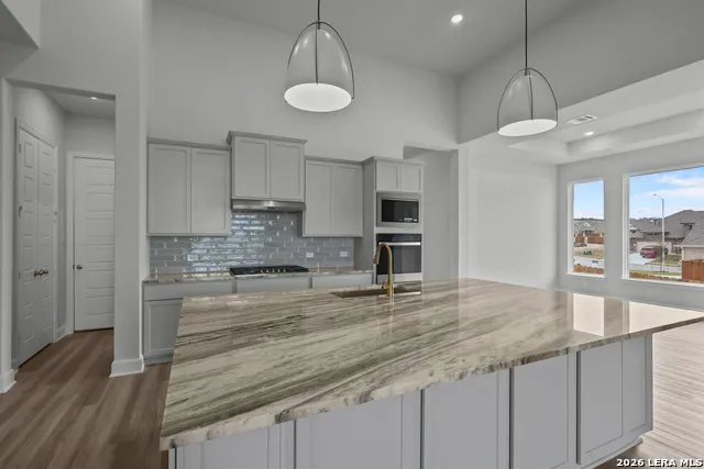 3209 Crosby Creek Schertz, TX 78108