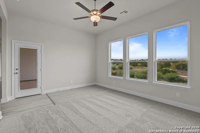 4519 Yoakum Valley Schertz, TX 78108