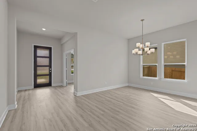 4519 Yoakum Valley Schertz, TX 78108