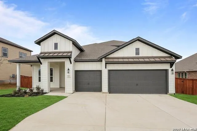 4519 Yoakum Valley Schertz, TX 78108