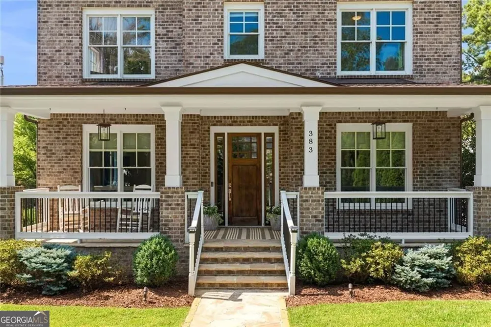 383 Peachtree AVE NE Atlanta, GA 30305