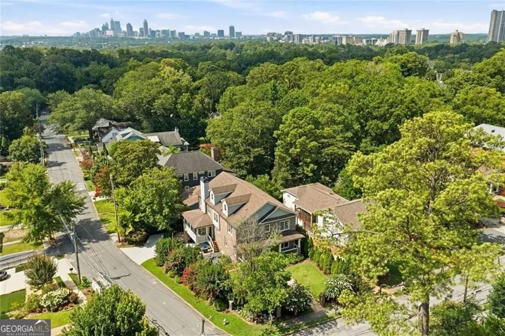 383 Peachtree AVE NE Atlanta, GA 30305