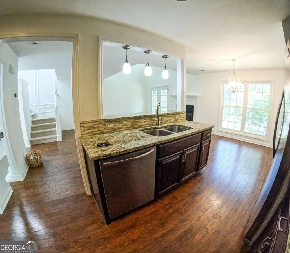 705 Bridge LN SE Smyrna, GA 30082