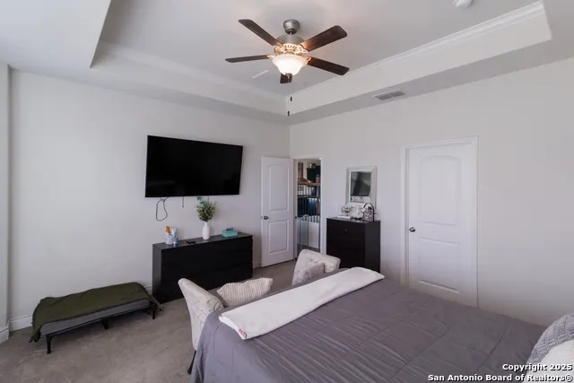 6658 Bowie Schertz, TX 78108