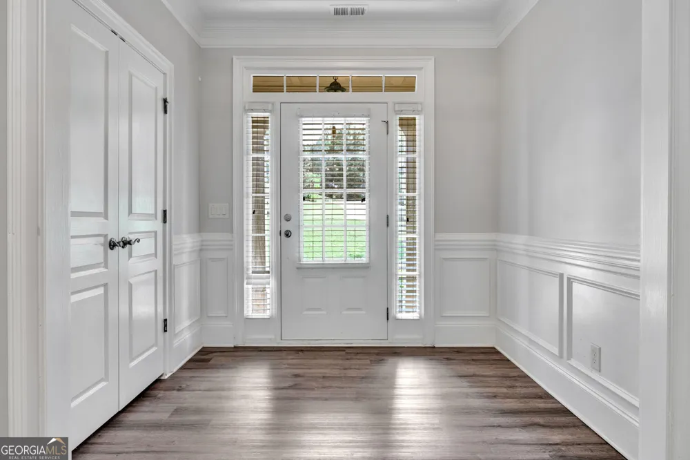247 Chandler WALK Loganville, GA 30052