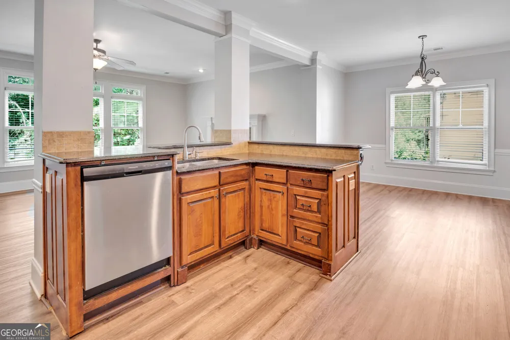 247 Chandler WALK Loganville, GA 30052