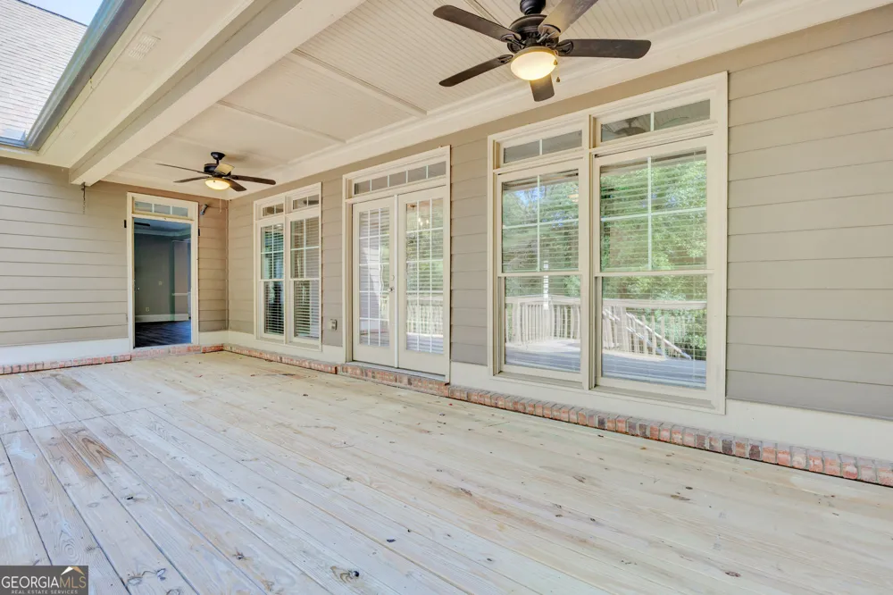 247 Chandler WALK Loganville, GA 30052