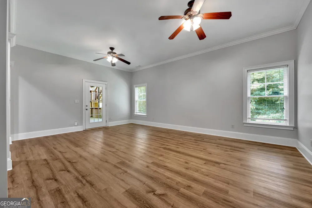 247 Chandler WALK Loganville, GA 30052