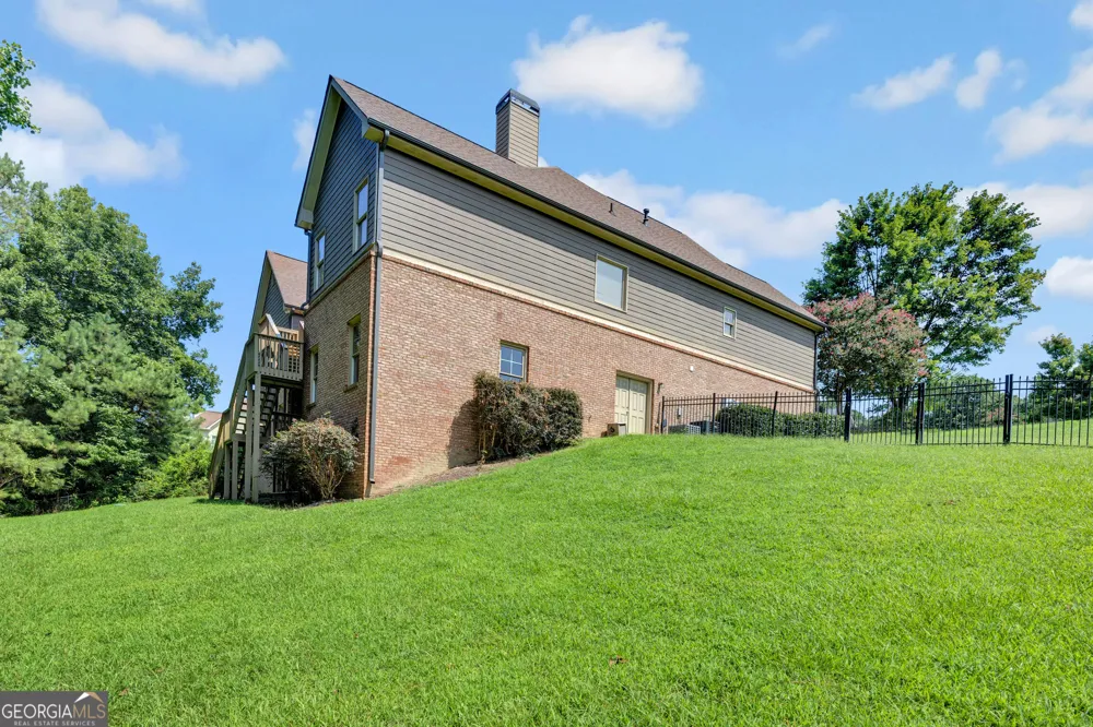 247 Chandler WALK Loganville, GA 30052