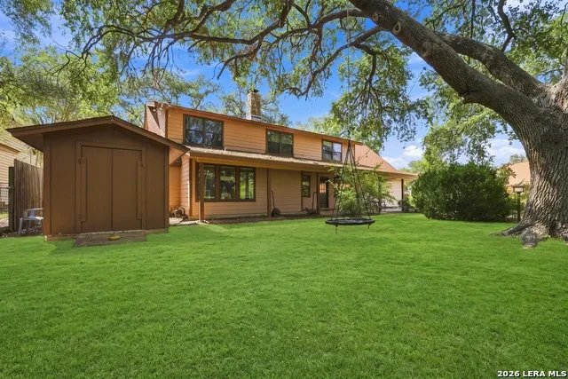 117 W HAMPTON DR Seguin, TX 78155