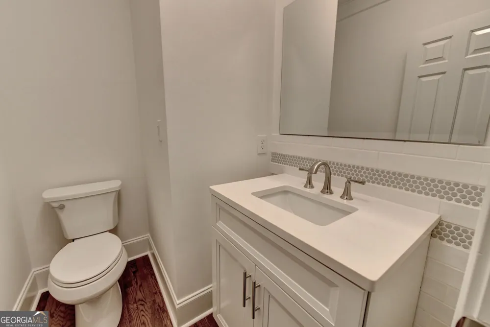 7040 Laurel Oak DR Suwanee, GA 30024