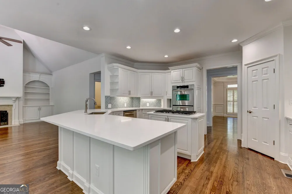 7040 Laurel Oak DR Suwanee, GA 30024