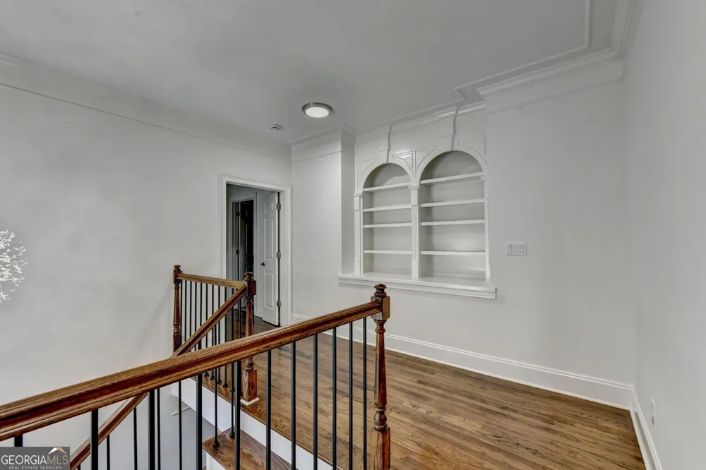 7040 Laurel Oak DR Suwanee, GA 30024