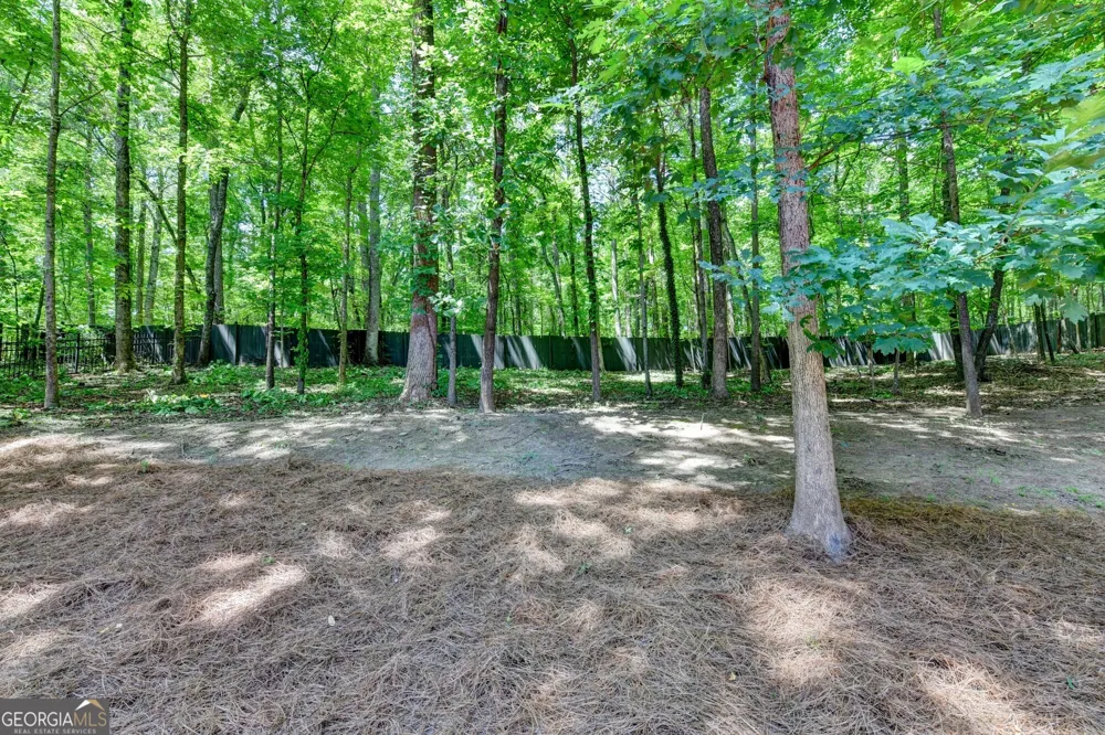 7040 Laurel Oak DR Suwanee, GA 30024