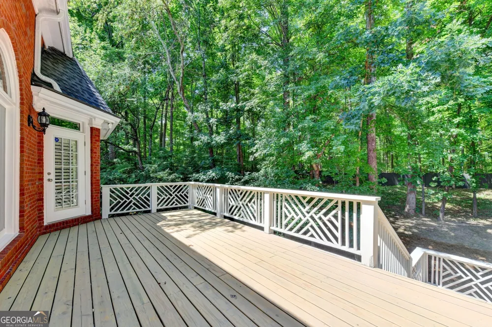 7040 Laurel Oak DR Suwanee, GA 30024
