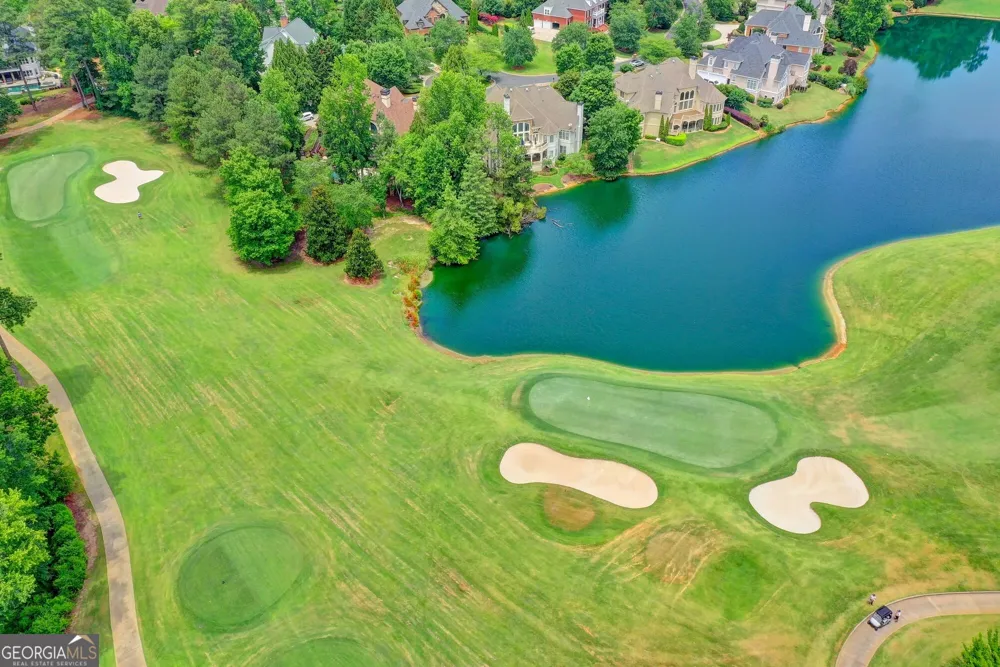 7040 Laurel Oak DR Suwanee, GA 30024