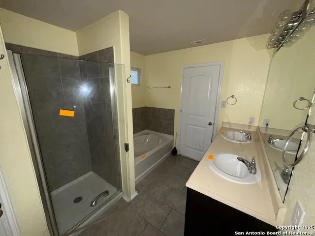 15555 Night Heron San Antonio, TX 78253