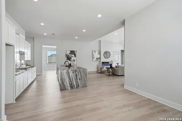 169 Highland Park Castroville, TX 78009